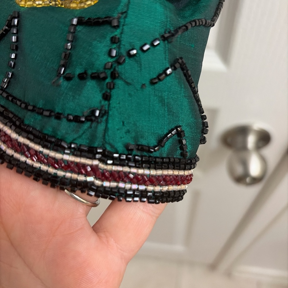 Vintage‎ Silk Beaded Vest 90s embroidered boho artsy womens small layering - Picture 6 of 7